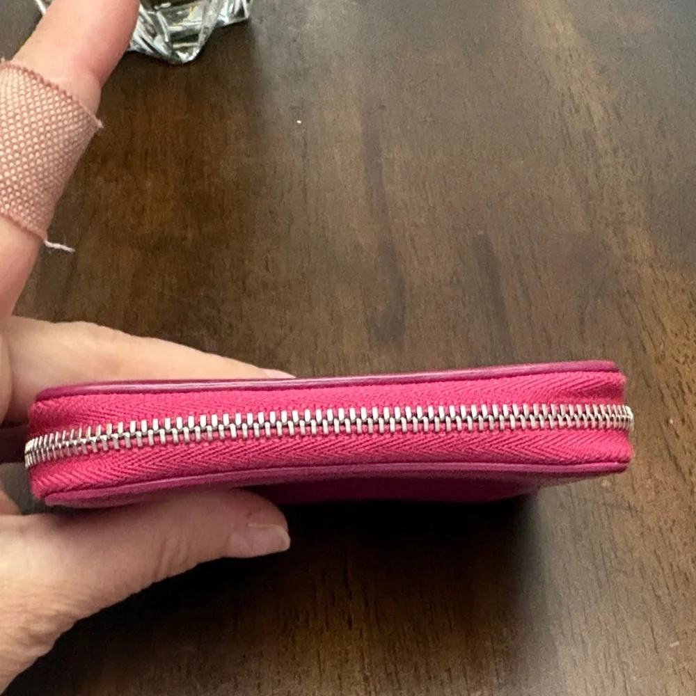 Tiffany & Co. Leather Zip Wallet Pouch Color: Raspberry in Euc. - Picture 8 of 12